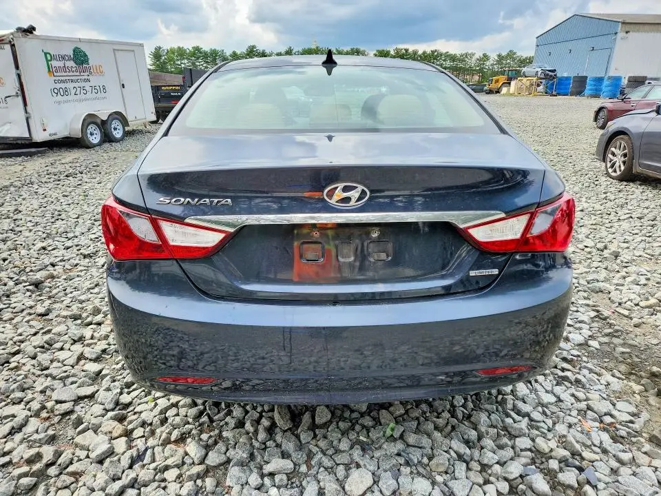 2011 HYUNDAI SONATA   
