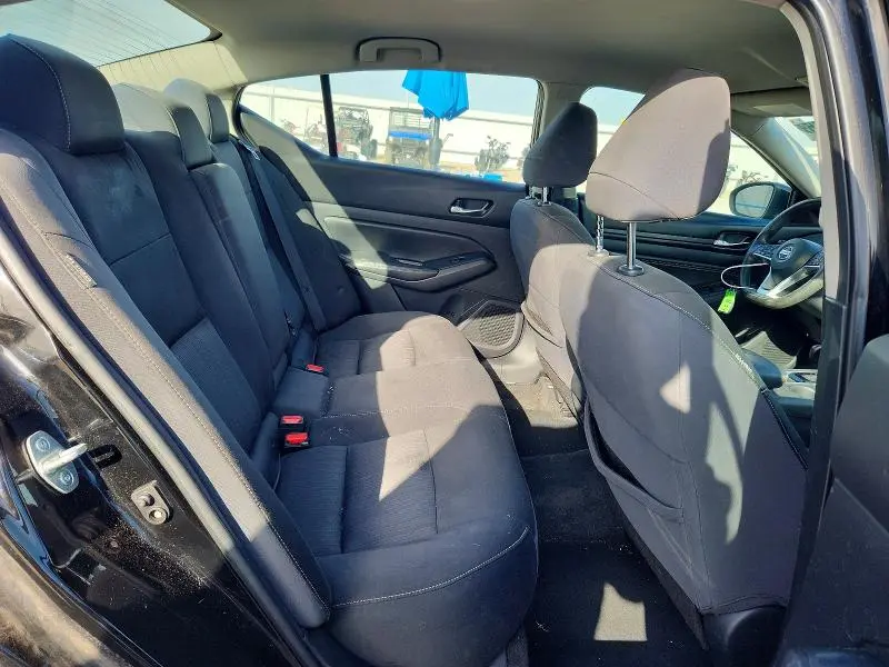 2019 NISSAN ALTIMA S  