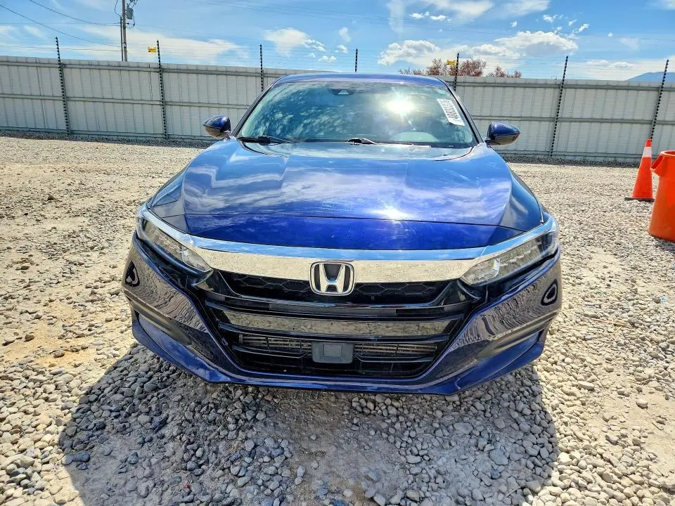 2020 HONDA ACCORD LX  