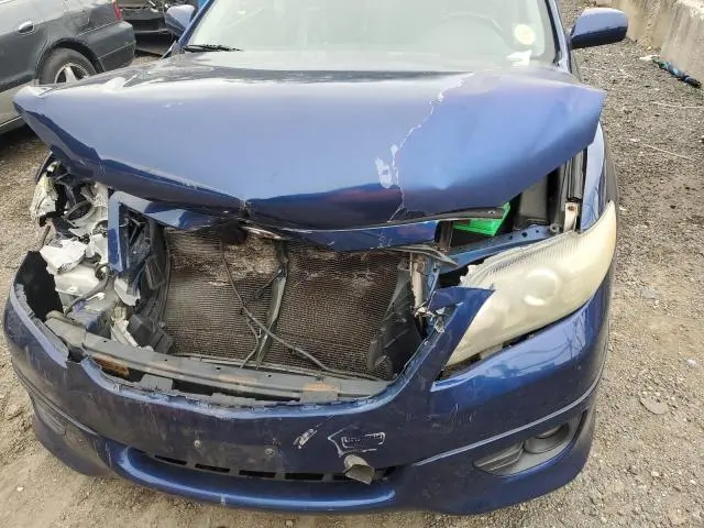 2011 TOYOTA CAMRY BASE  