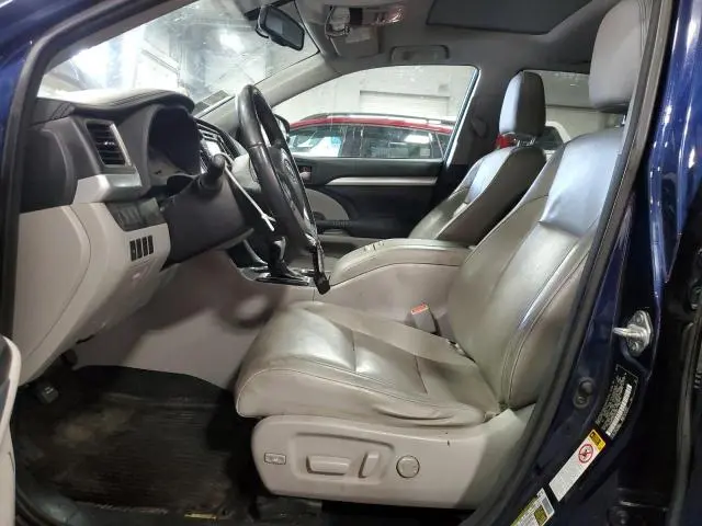 2014 TOYOTA HIGHLANDER XLE  