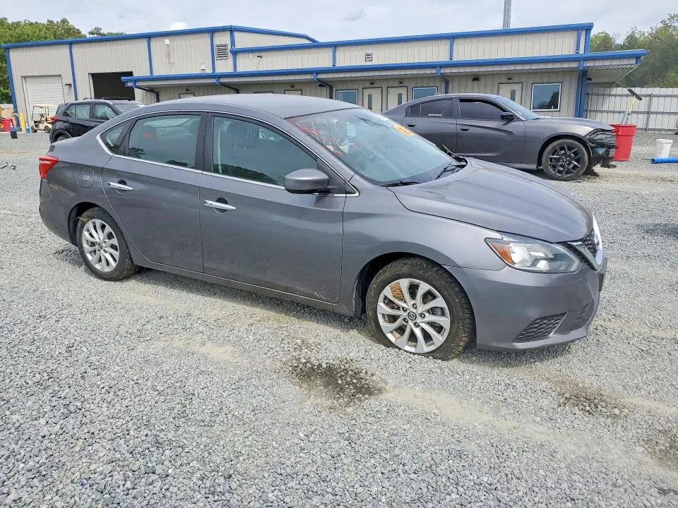 2019 NISSAN SENTRA SV  