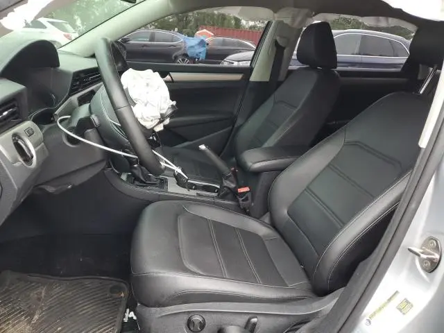 2021 VOLKSWAGEN PASSAT SE  