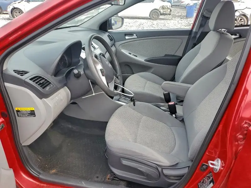 2013 HYUNDAI ACCENT GLS  