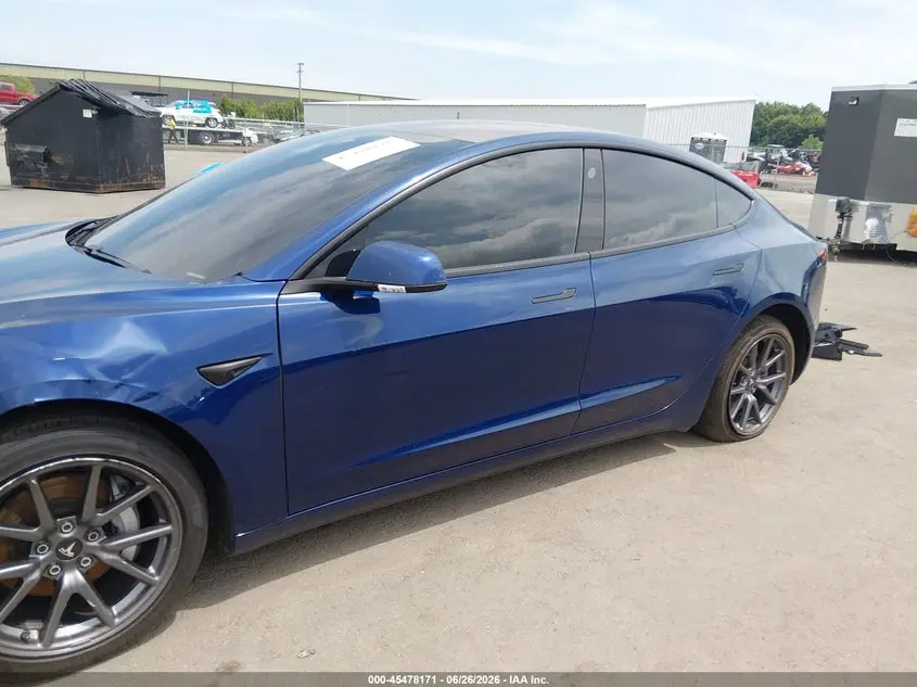 2018 TESLA MODEL 3 LONG RANGE/MID RANGE