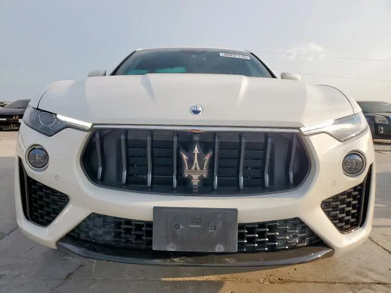 2022 MASERATI LEVANTE MODENA  