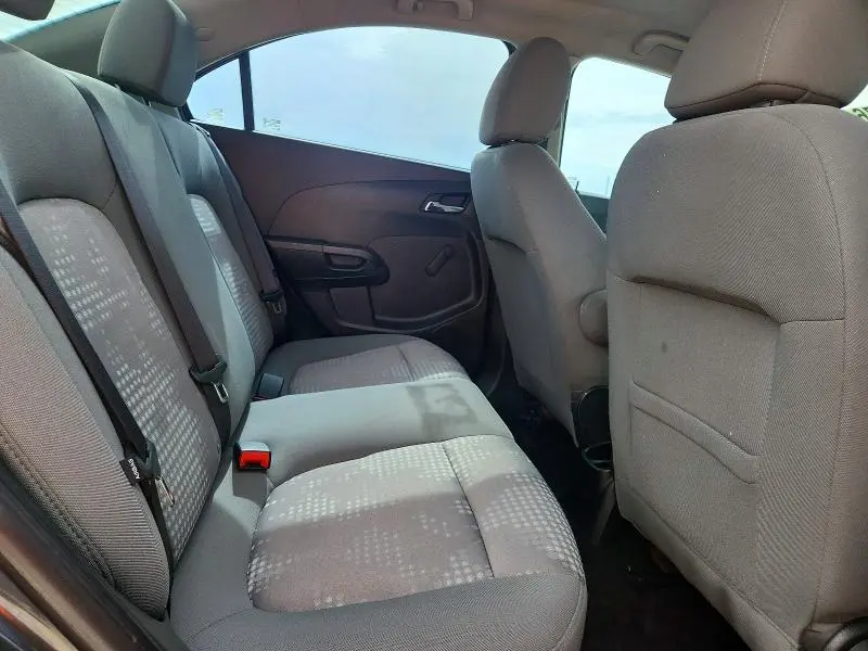 2014 CHEVROLET SONIC LS  