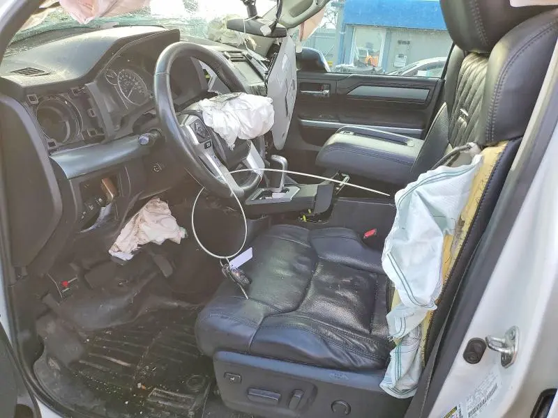 2014 TOYOTA TUNDRA CREWMAX PLATINUM  