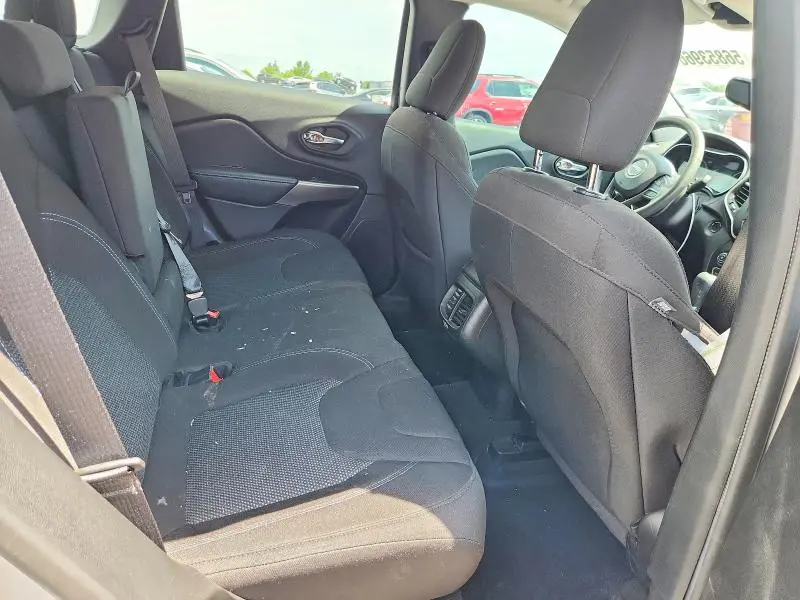2021 JEEP CHEROKEE LATITUDE  