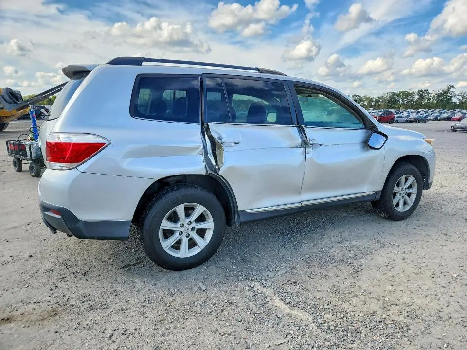 2012 TOYOTA HIGHLANDER BASE  
