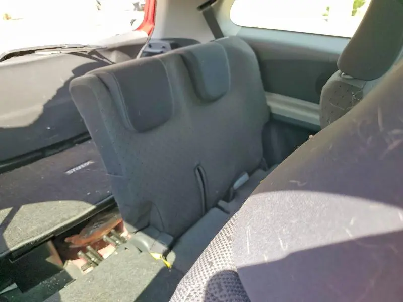2010 TOYOTA YARIS BASE  