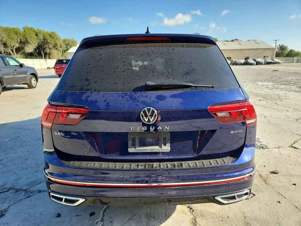 2024 VOLKSWAGEN TIGUAN SEL R-LINE BLACK  