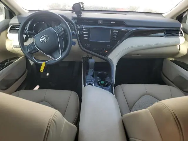 2019 TOYOTA CAMRY LE  