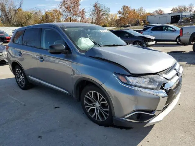 2018 MITSUBISHI OUTLANDER SE  