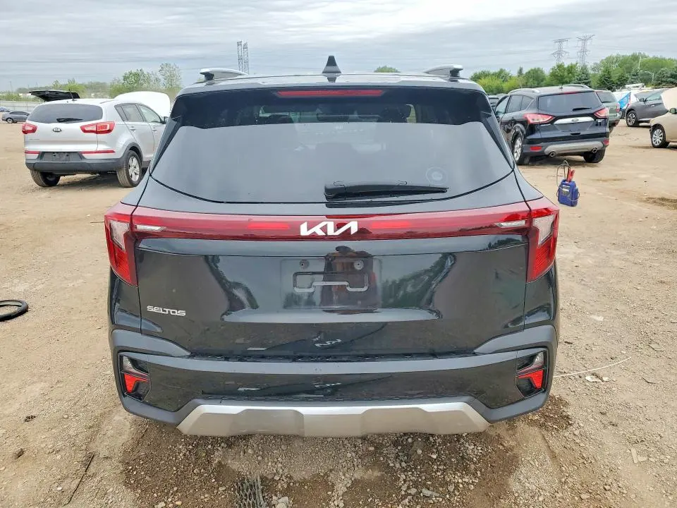 2025 KIA SELTOS S  