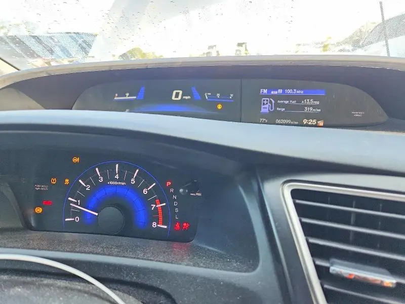 2015 HONDA CIVIC SE  