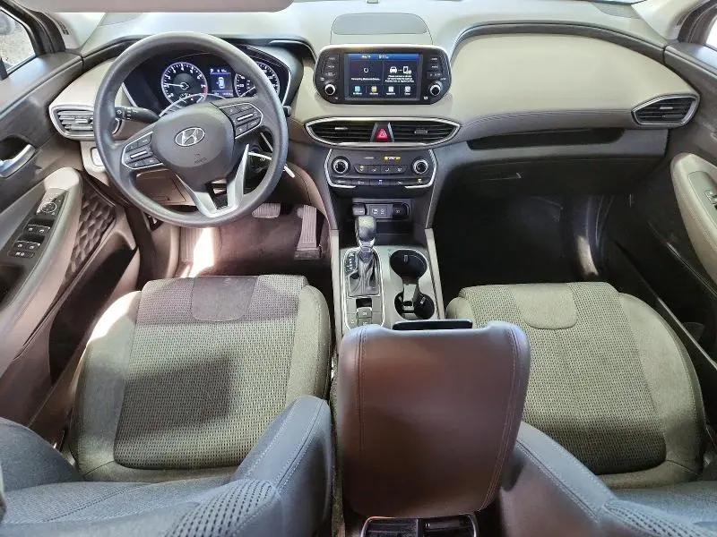 2019 HYUNDAI SANTA FE SE  