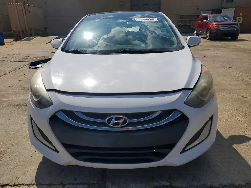 2015 HYUNDAI ELANTRA GT BASE  