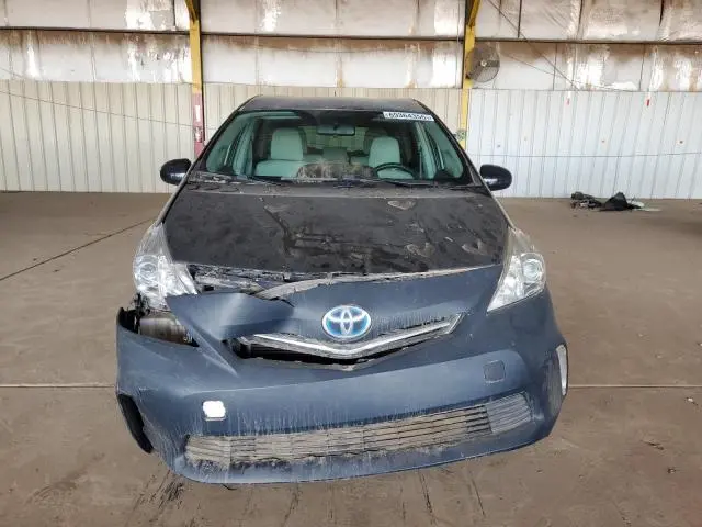 2013 TOYOTA PRIUS V   