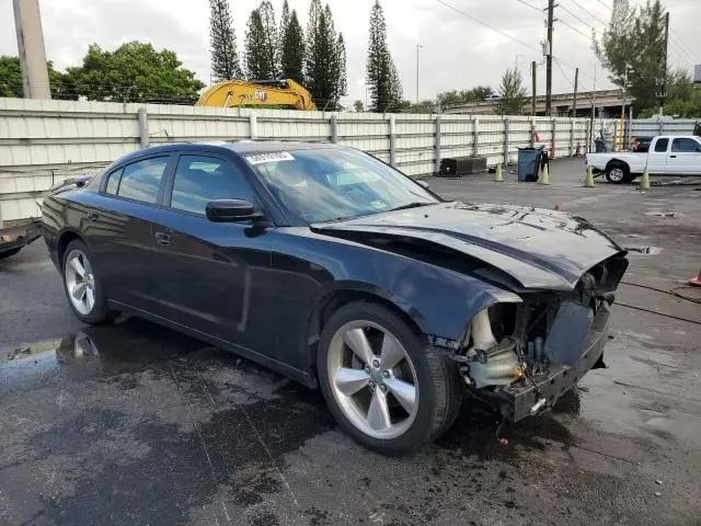2013 DODGE CHARGER SXT  