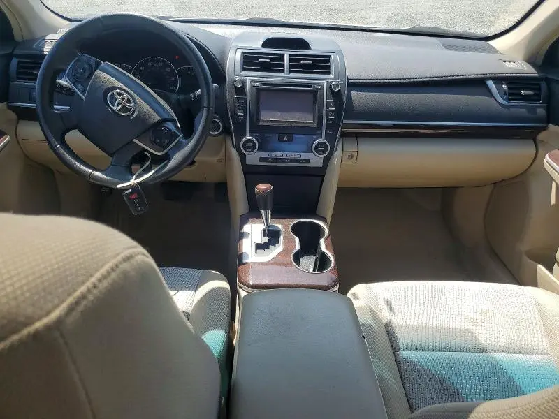 2012 TOYOTA CAMRY XLE  