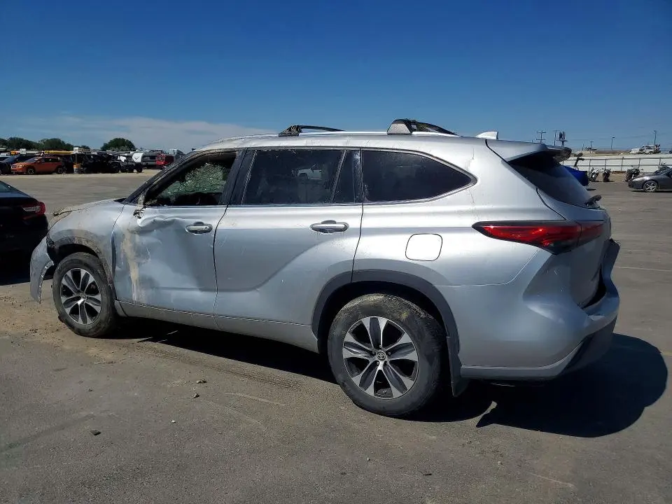 2020 TOYOTA HIGHLANDER   
