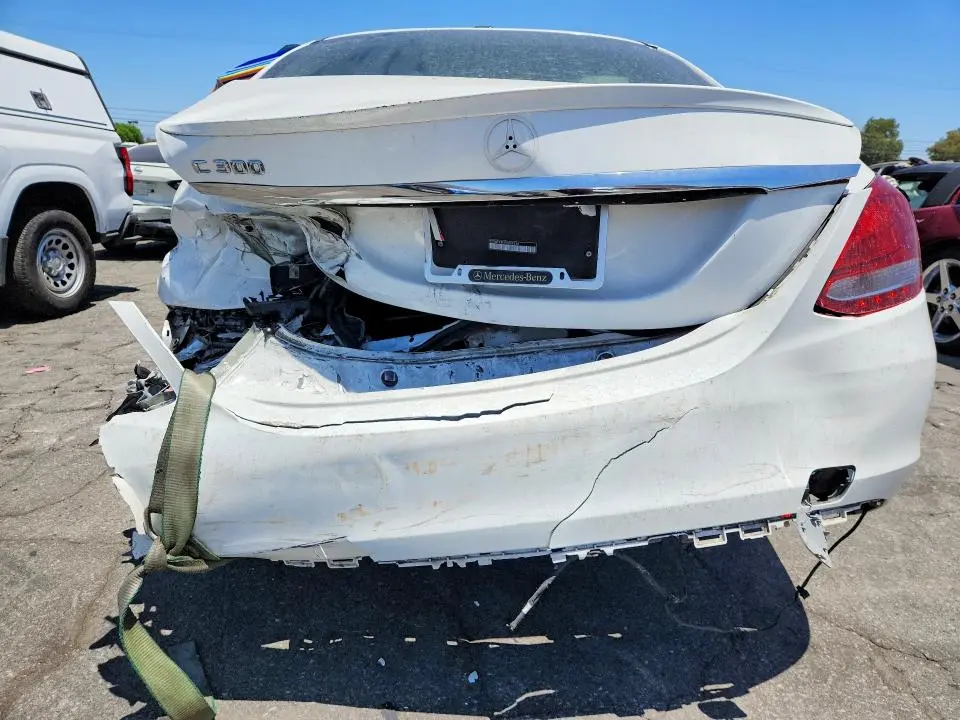 2015 MERCEDES-BENZ C 300  