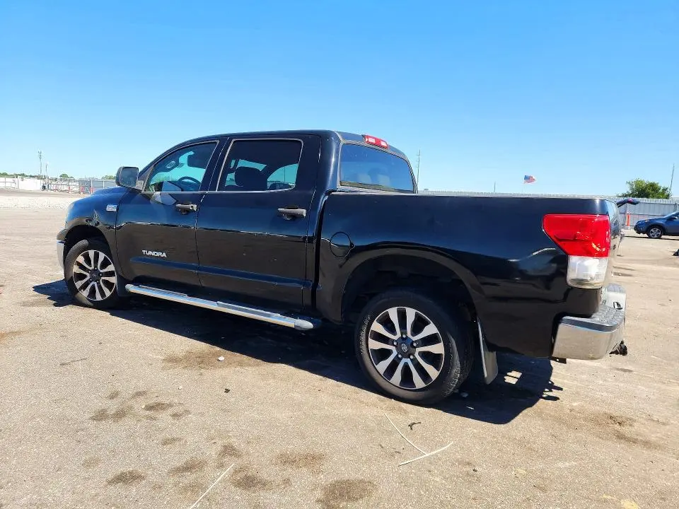 2011 TOYOTA TUNDRA CREWMAX SR5  