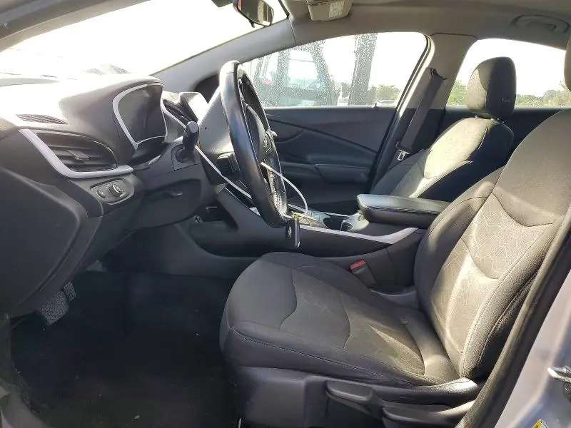 2017 CHEVROLET VOLT LT  