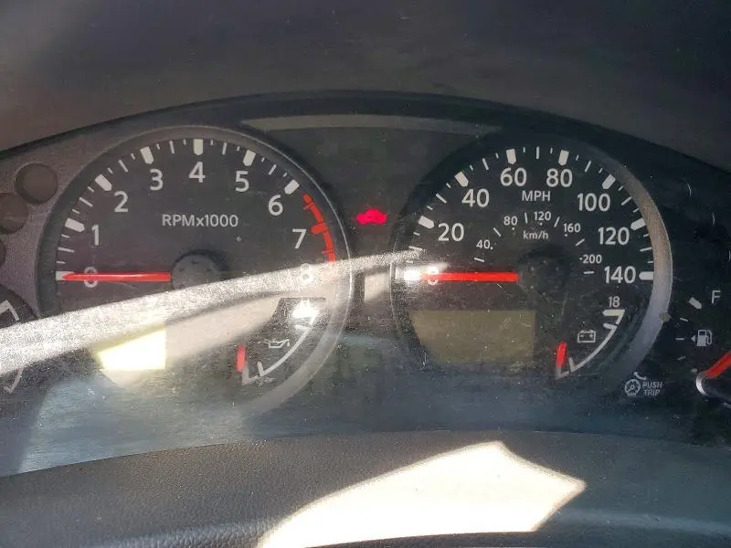 2010 NISSAN FRONTIER CREW CAB SE  