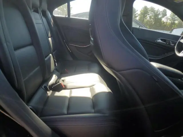 2018 MERCEDES-BENZ CLA 250  