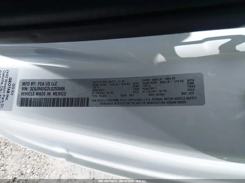 2020 RAM 1500 CLASSIC TRADESMAN  4X2 8' BOX