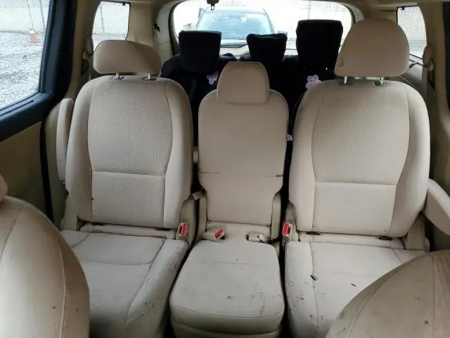 2016 KIA SEDONA LX  