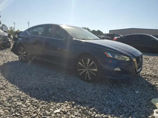2019 NISSAN ALTIMA SR  