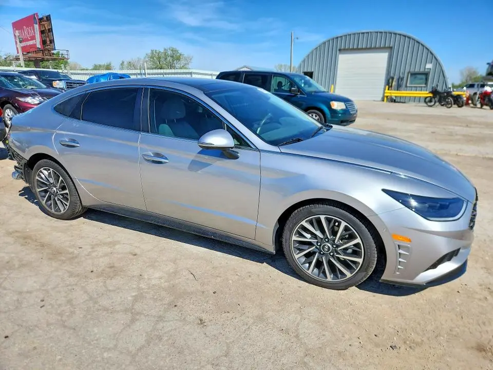 2021 HYUNDAI SONATA LIMITED  