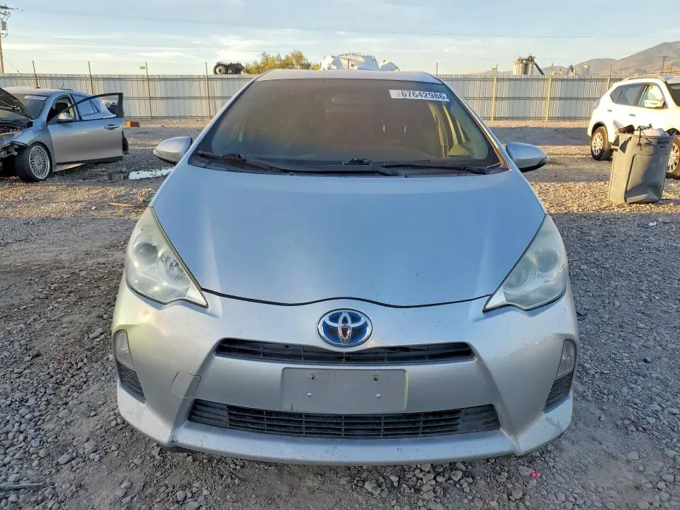 2012 TOYOTA PRIUS C TWO  