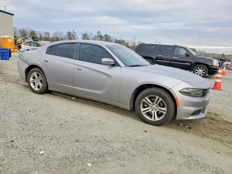 2015 DODGE CHARGER SE  
