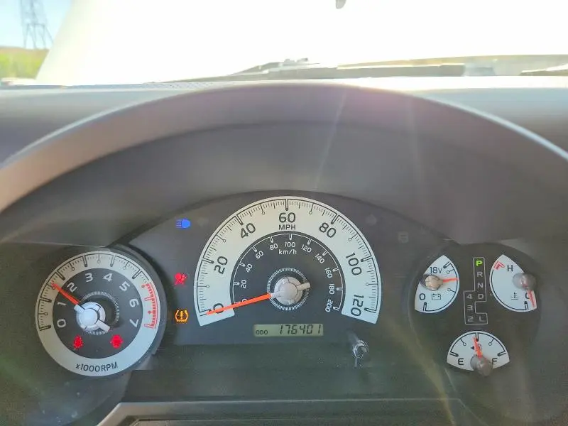 2011 TOYOTA FJ CRUISER BASE  