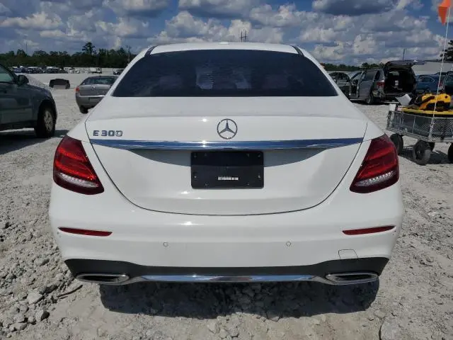 2017 MERCEDES-BENZ E 300  