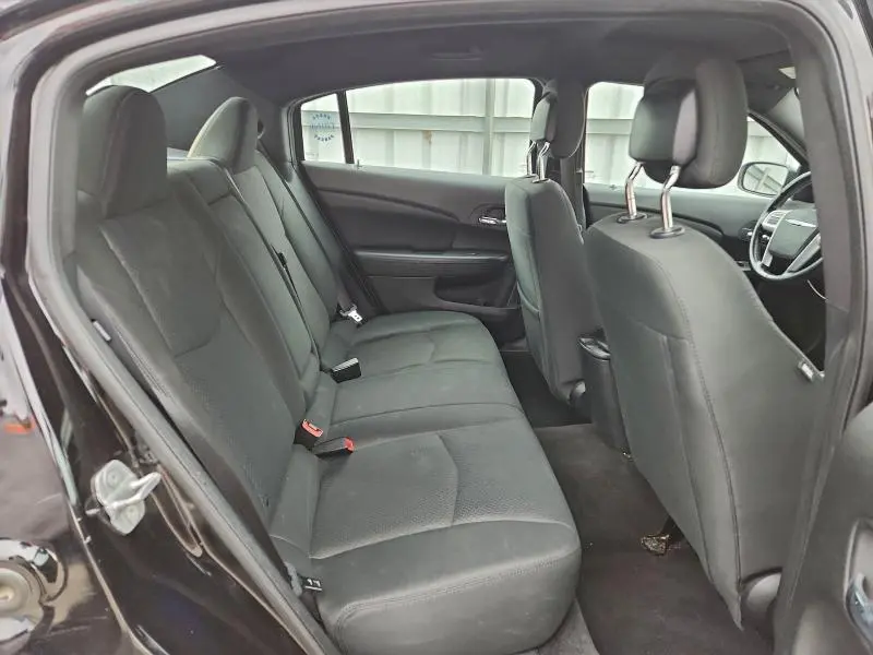 2011 CHRYSLER 200 TOURING  