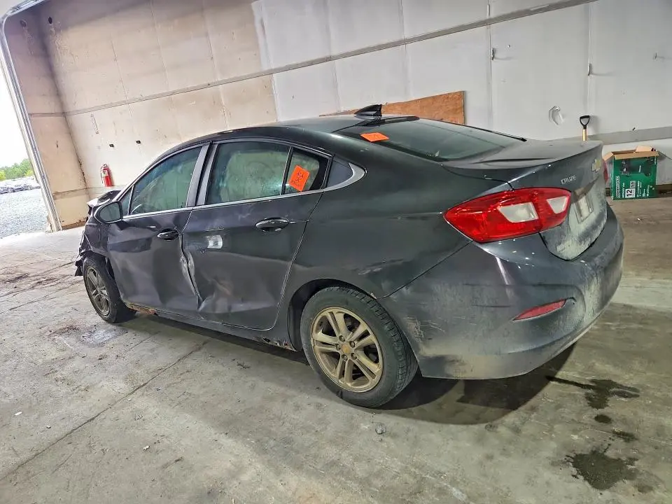 2016 CHEVROLET CRUZE LT  