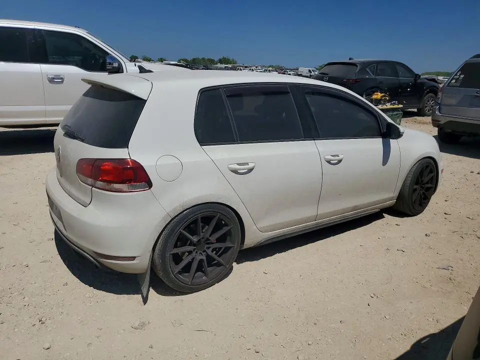 2013 VOLKSWAGEN GTI   