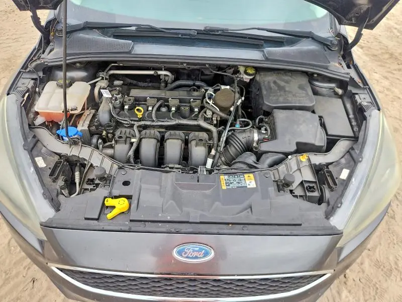 2016 FORD FOCUS SE  