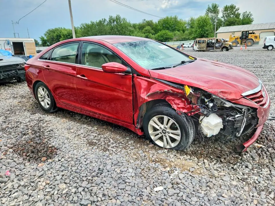 2012 HYUNDAI SONATA GLS  