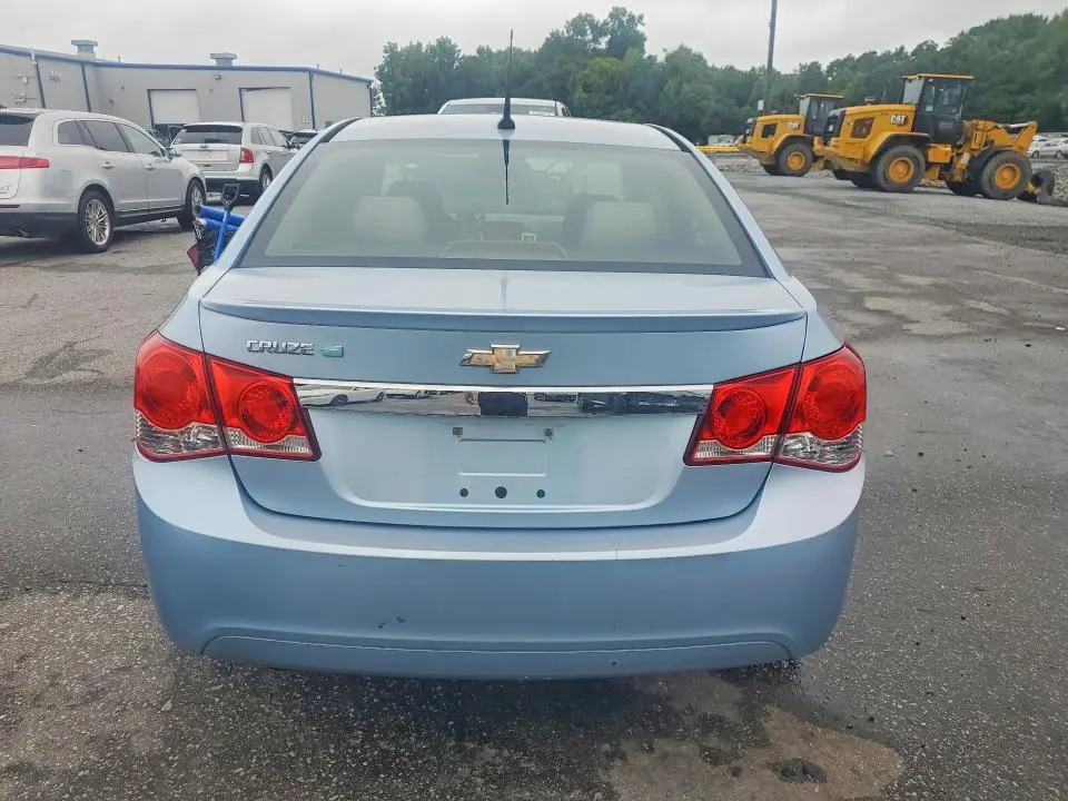 2011 CHEVROLET CRUZE   
