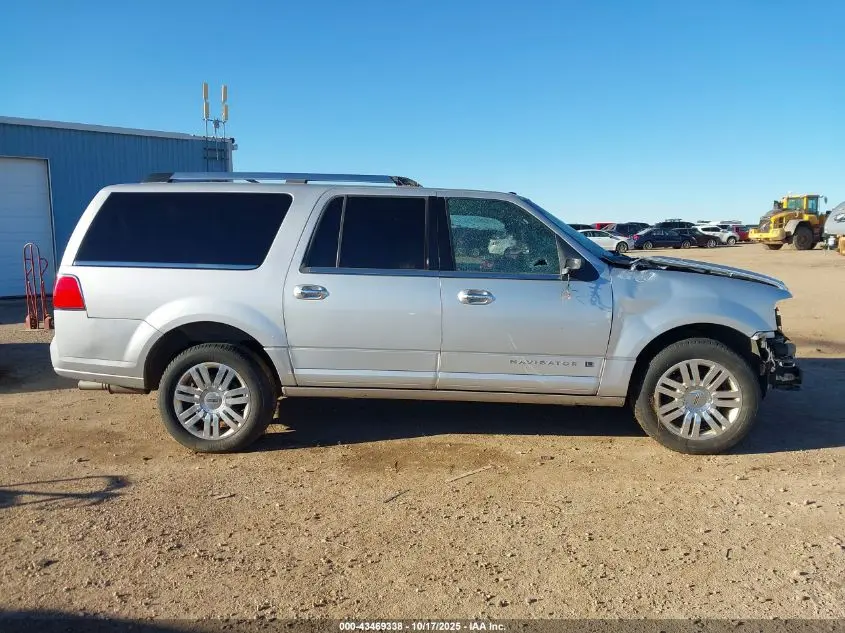 2011 LINCOLN NAVIGATOR L  