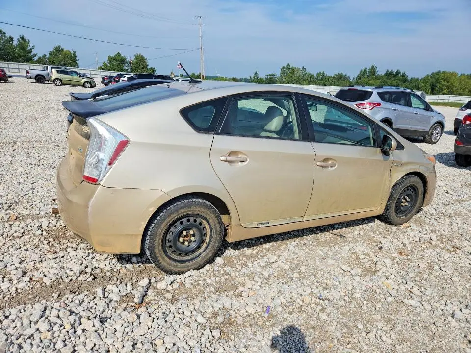 2011 TOYOTA PRIUS TWO  