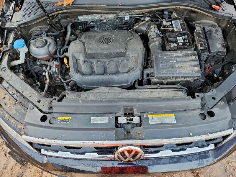 2021 VOLKSWAGEN TIGUAN SE  