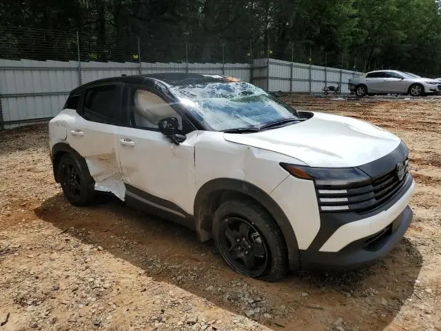 2025 NISSAN KICKS SV  