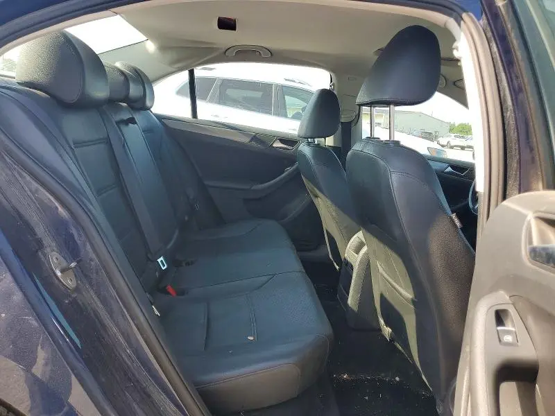 2013 VOLKSWAGEN JETTA TDI  